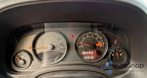 2015 Jeep Compass Sport z USA, uszkodzony, nr VIN 1C4NJDBB5FD183891